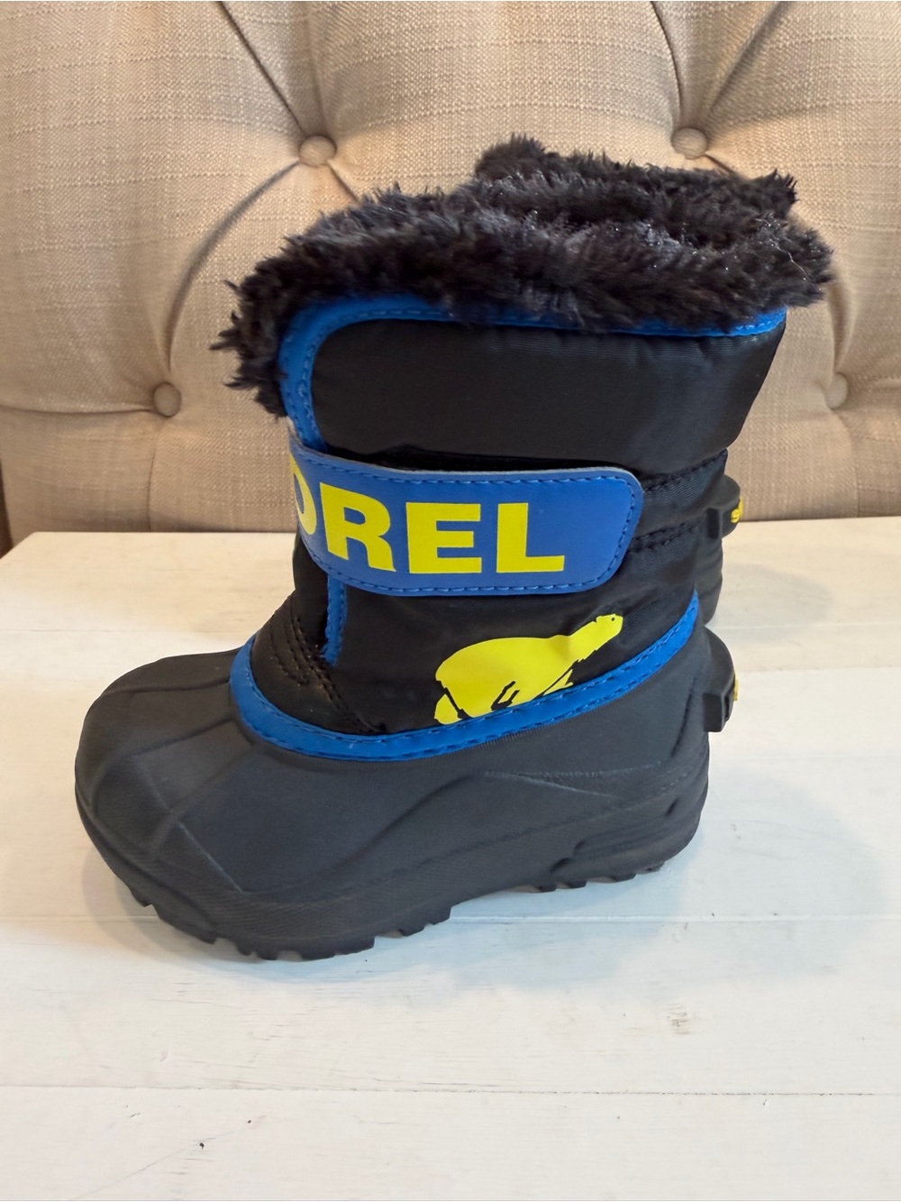 Sorel Kids' Snow Commander winter boots Sz 8 Black Blue